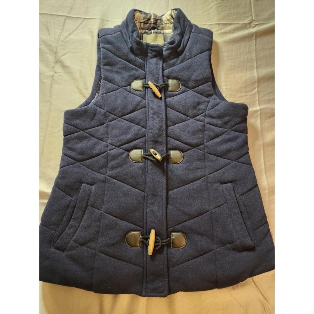 Maurices Navy Quilted Toggle Vest Women's Medium Plaid‎ Lined Pockets